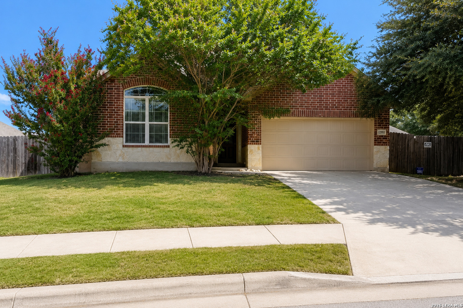 13911 Blakeville Live Oak TX 78233