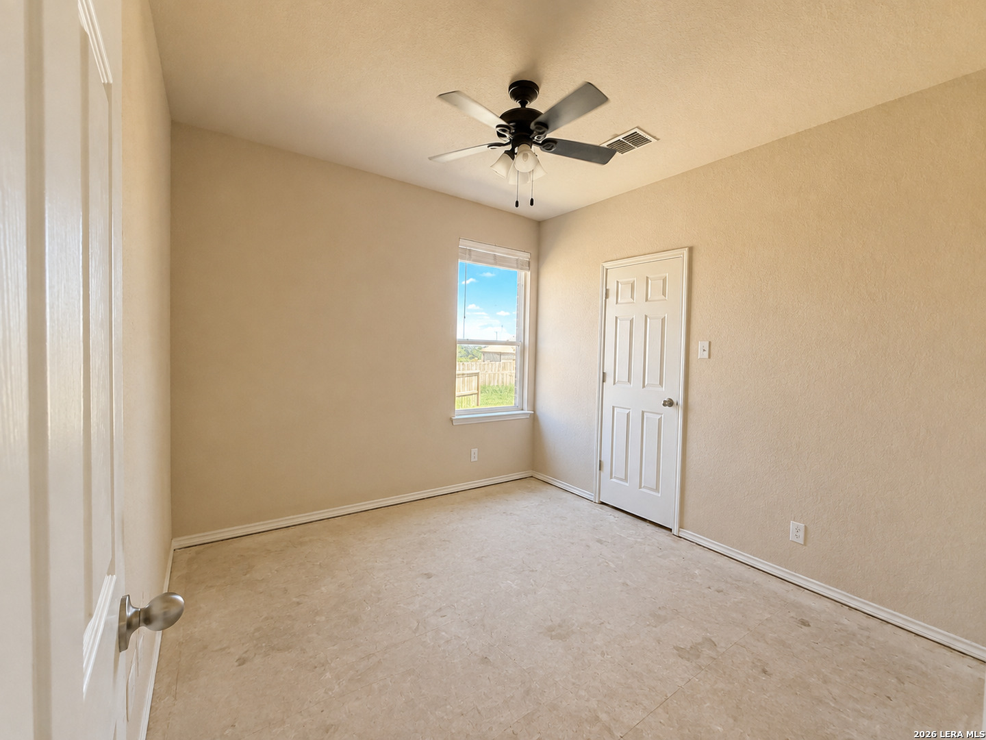 13911 Blakeville Live Oak TX 78233
