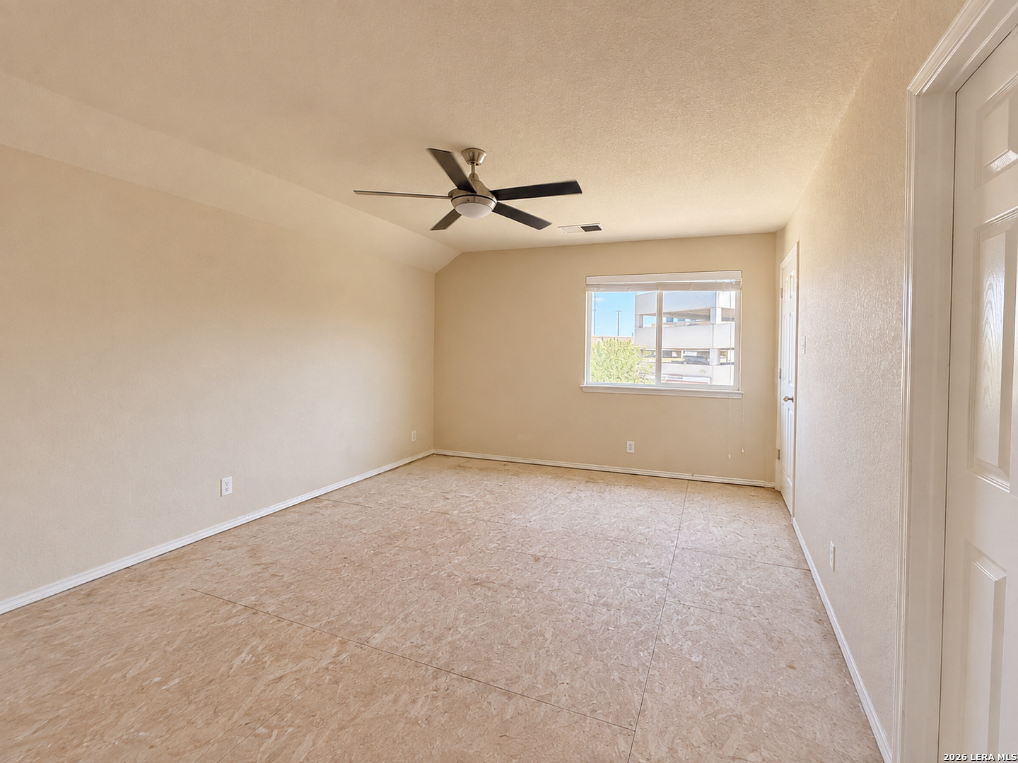 13911 Blakeville Live Oak TX 78233