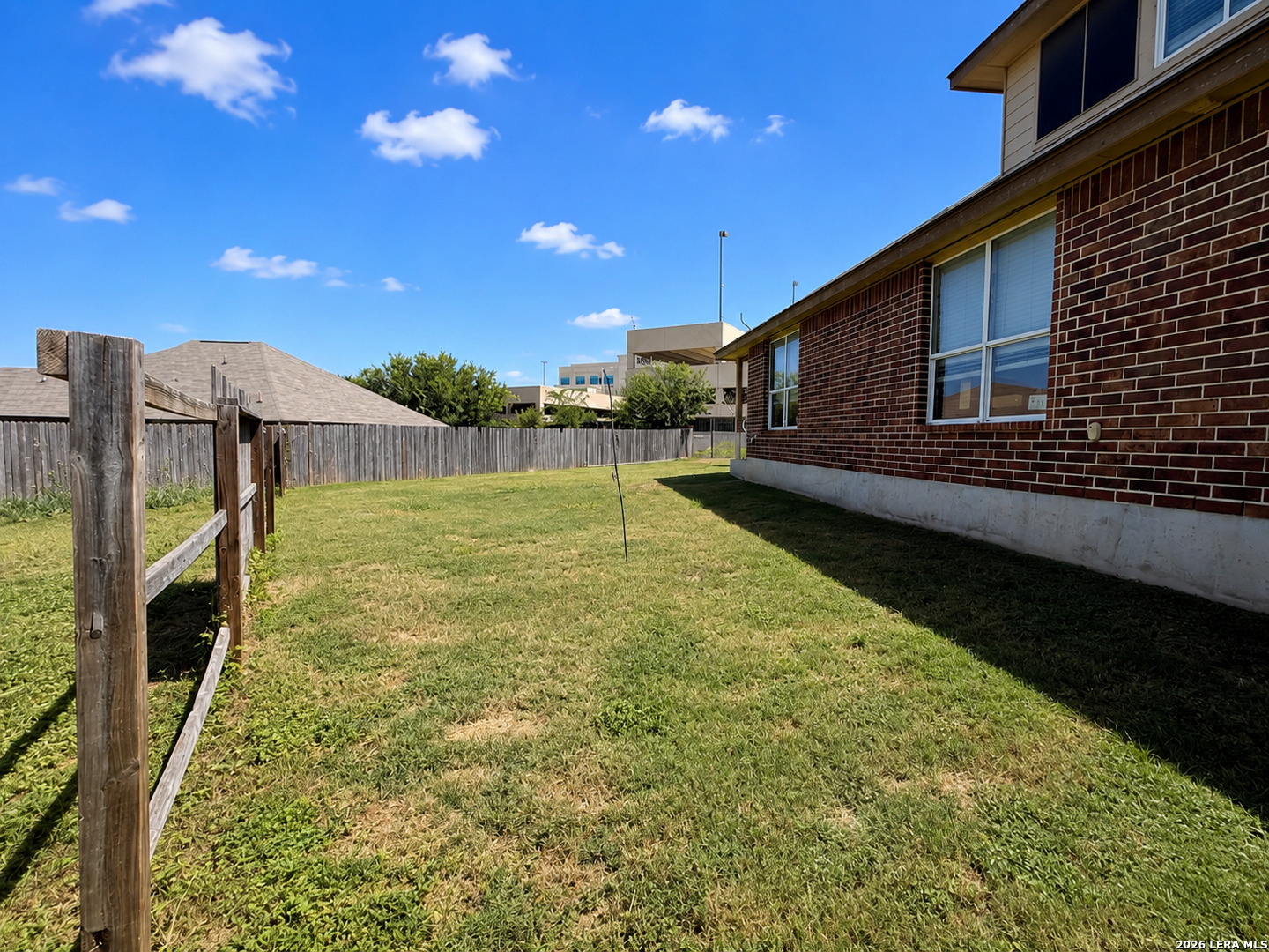 13911 Blakeville Live Oak TX 78233