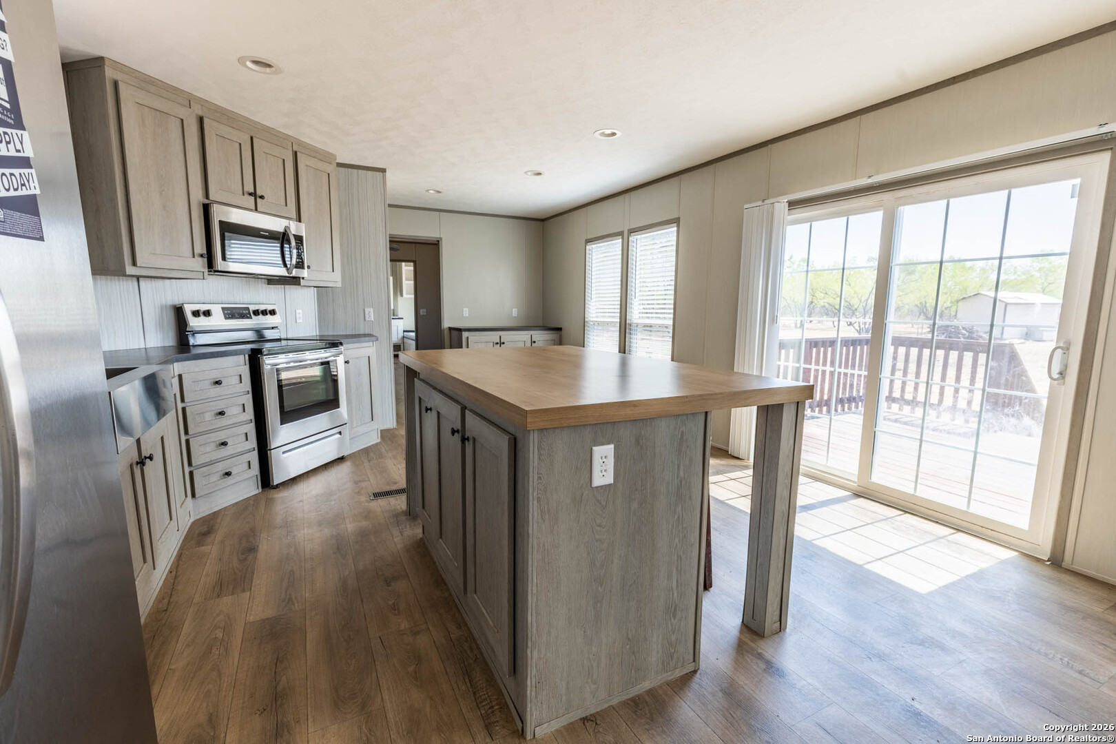 181 Viridian View Pleasanton TX 78064