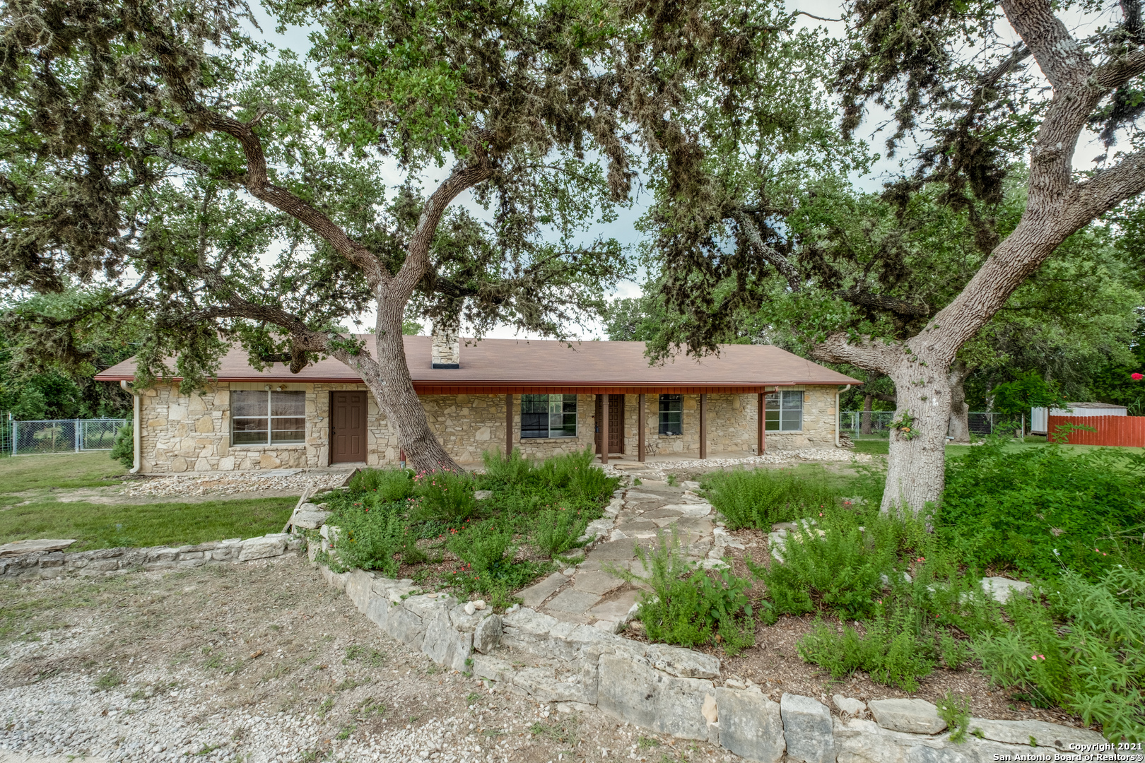 516 N Pleasant Valley Drive Boerne TX 78006
