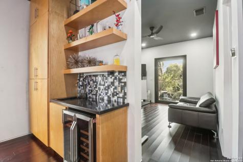 128 Clay Street San Antonio TX 78204