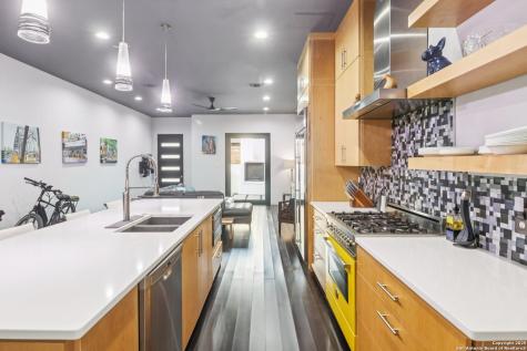 128 Clay Street San Antonio TX 78204