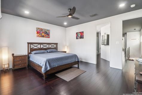 128 Clay Street San Antonio TX 78204