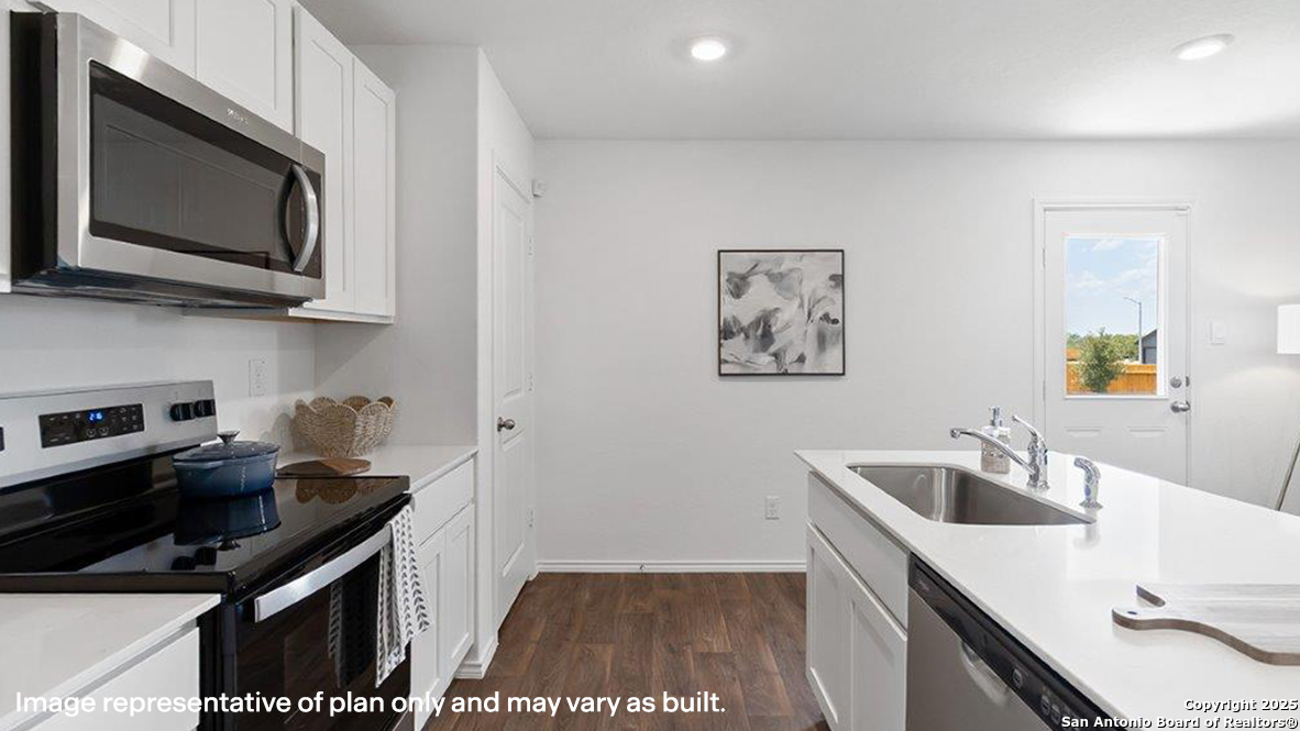 13822 Petronila Jade San Antonio TX 78253