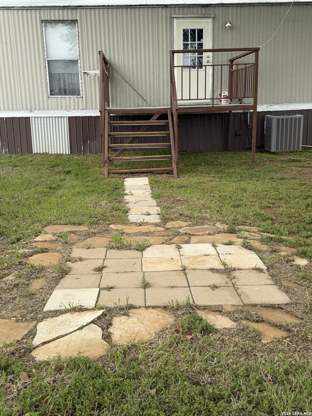 1635 County Road 409 Stockdale TX 78160