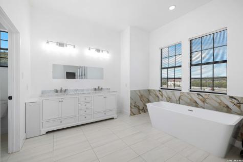 1104 Santa Rosa Court Canyon Lake TX 78133