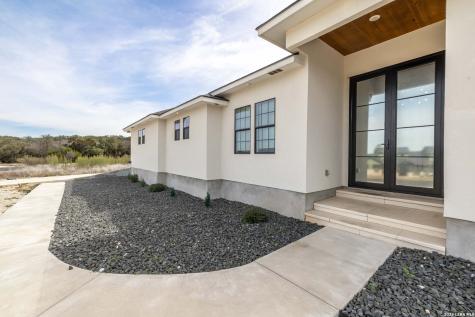 1104 Santa Rosa Court Canyon Lake TX 78133