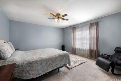 7115 Horizon Star San Antonio TX 78252