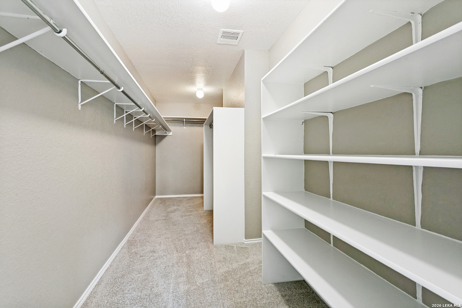 17238 Irongate Rail San Antonio TX 78247