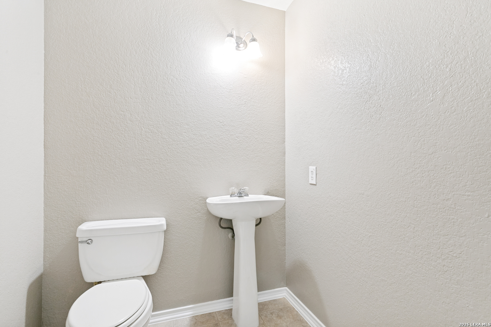 17238 Irongate Rail San Antonio TX 78247