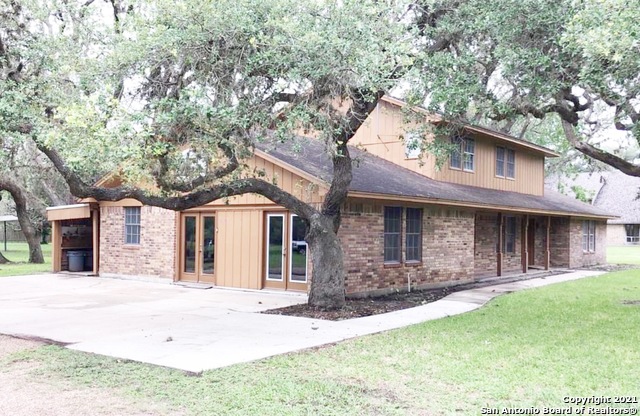 407 Camino Drive Victoria TX 77905