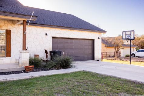 803 River Ranch Drive Bandera TX 78003