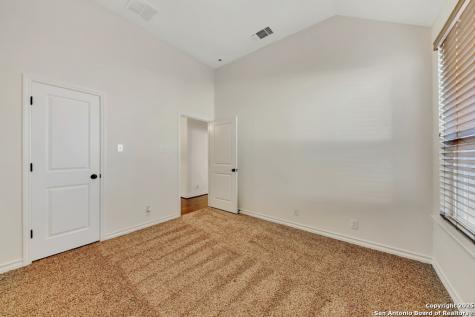 26011 Red Heron San Antonio TX 78261