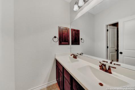 26011 Red Heron San Antonio TX 78261
