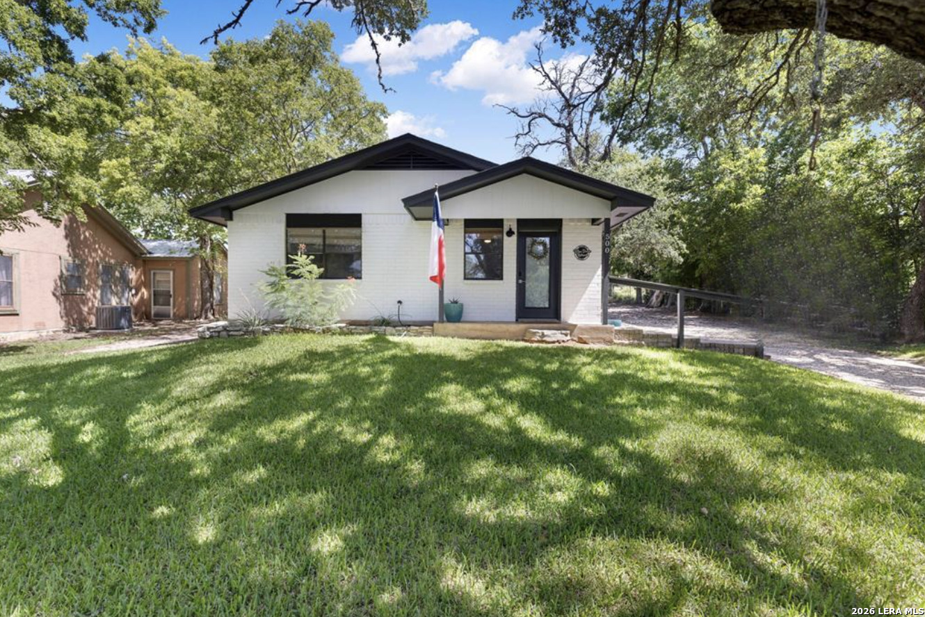 500 Cross Mountain Drive Fredericksburg TX 78624
