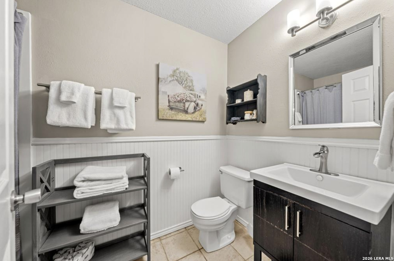 500 Cross Mountain Drive Fredericksburg TX 78624