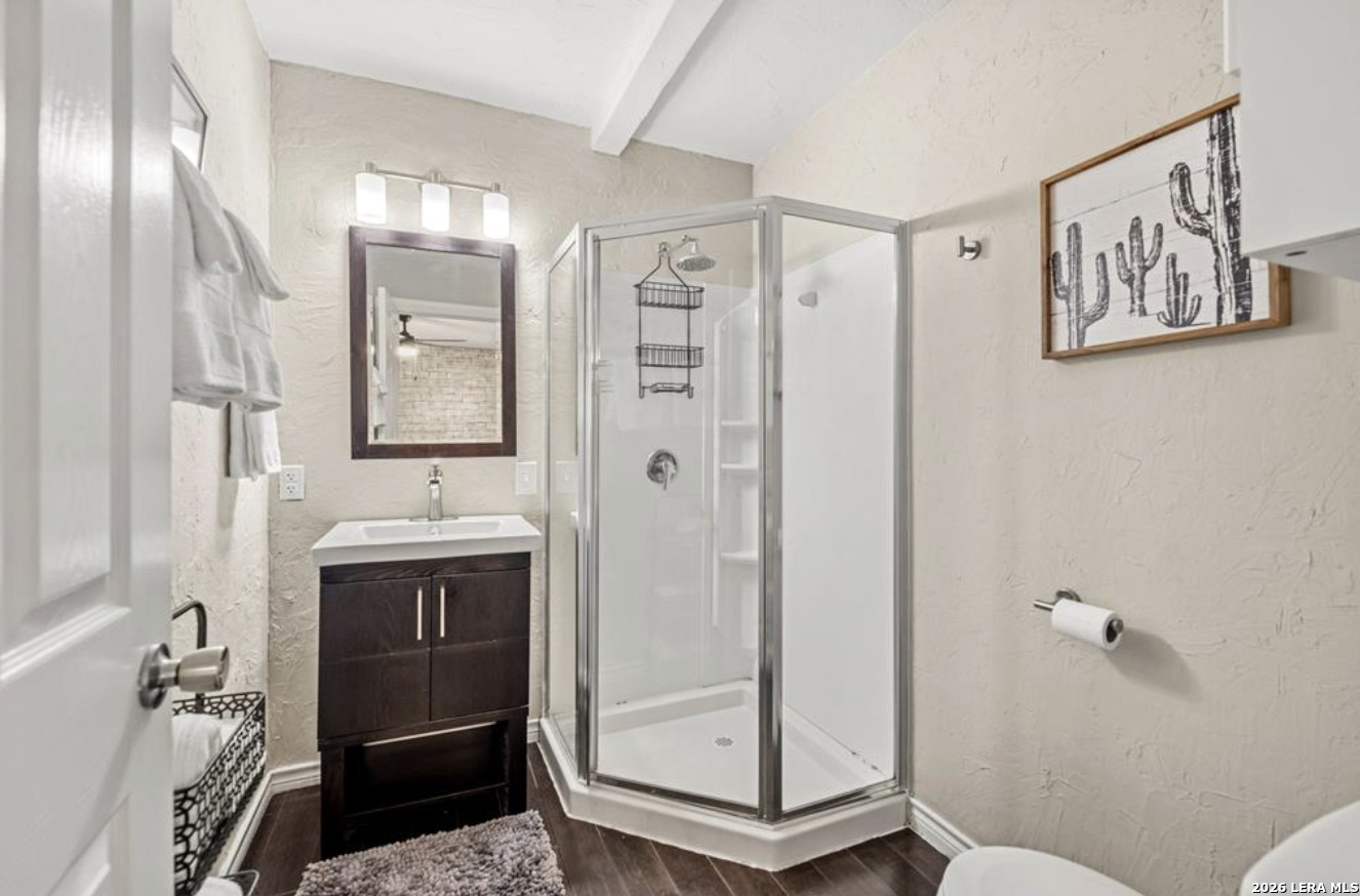500 Cross Mountain Drive Fredericksburg TX 78624