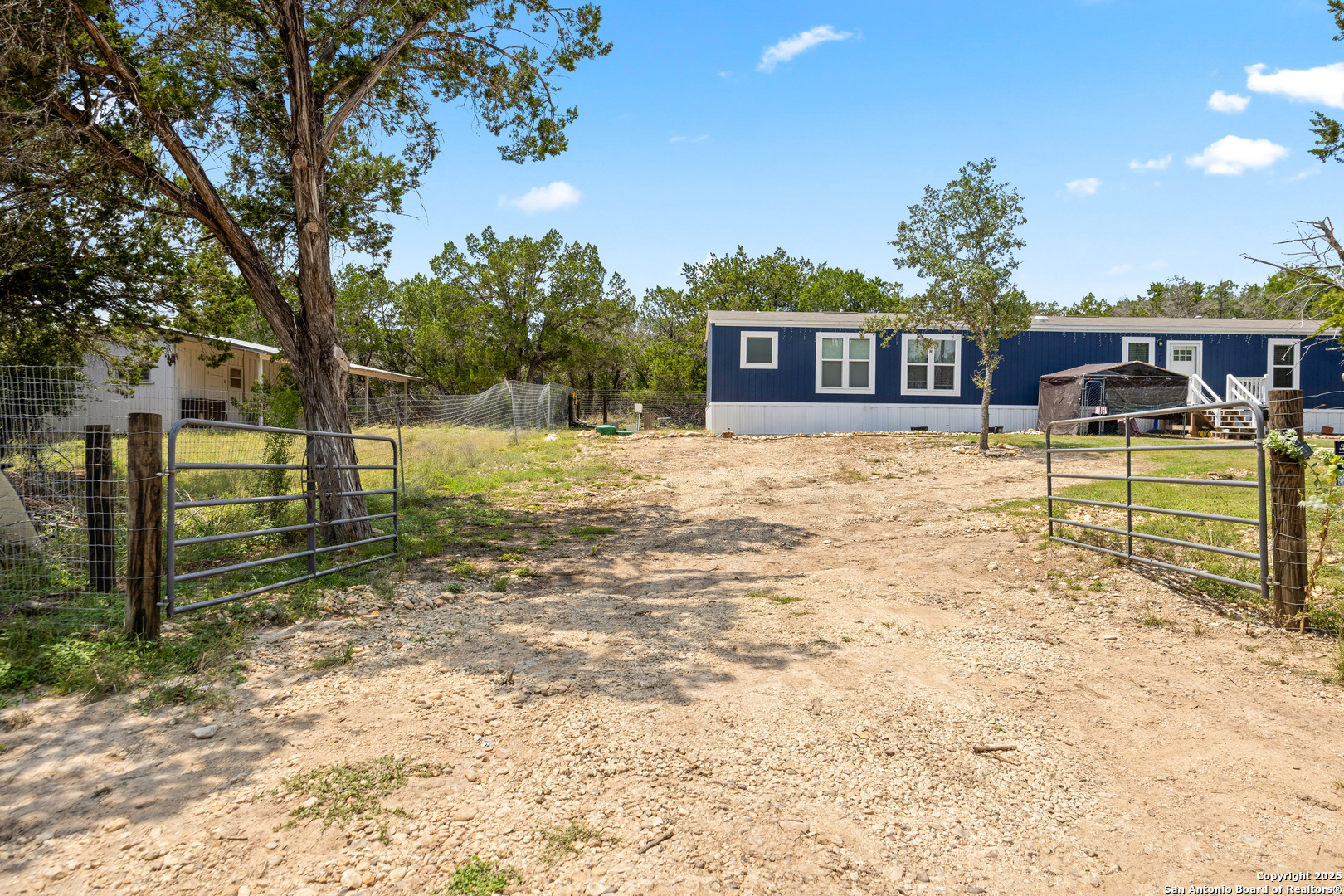 176 Hidden Valley Bandera TX 78003