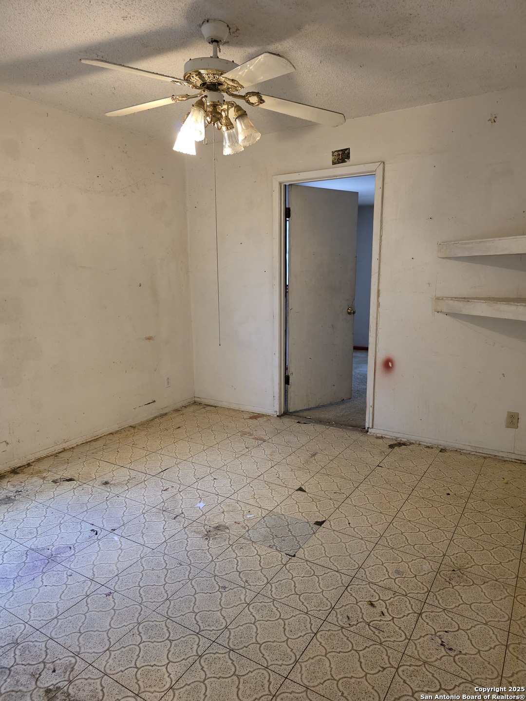2103 Chesterhill San Antonio TX 78228