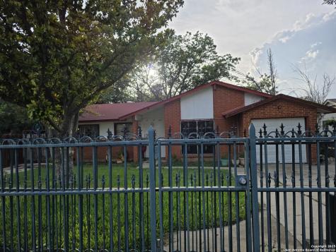 2103 Chesterhill San Antonio TX 78228