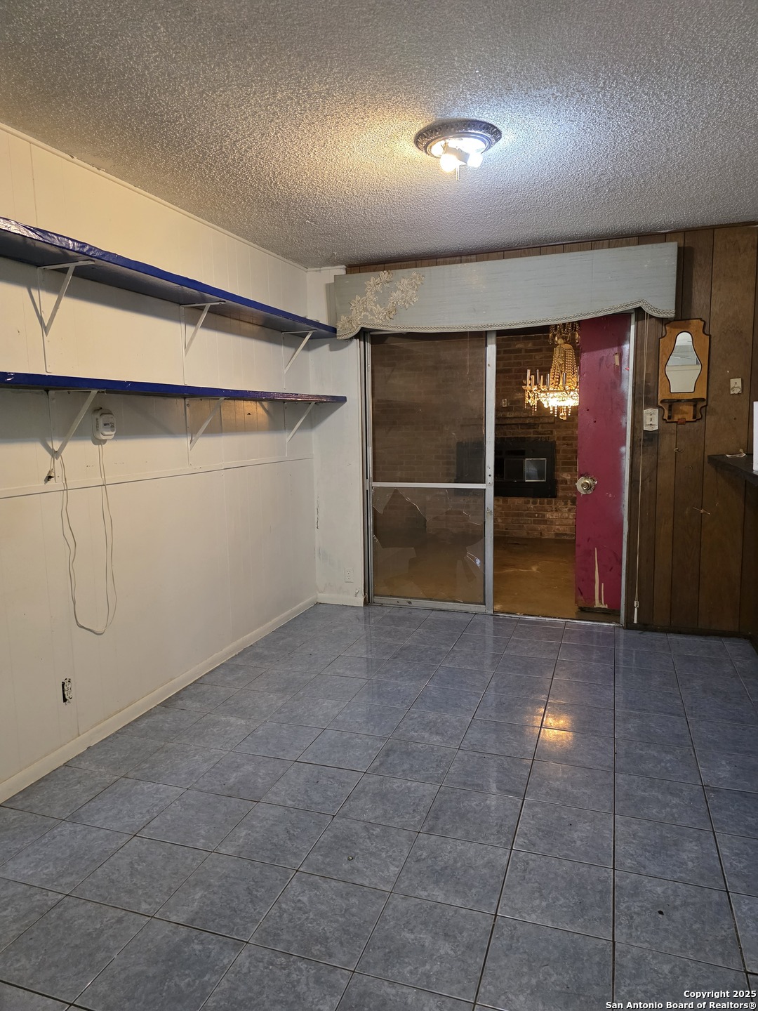 2103 Chesterhill San Antonio TX 78228