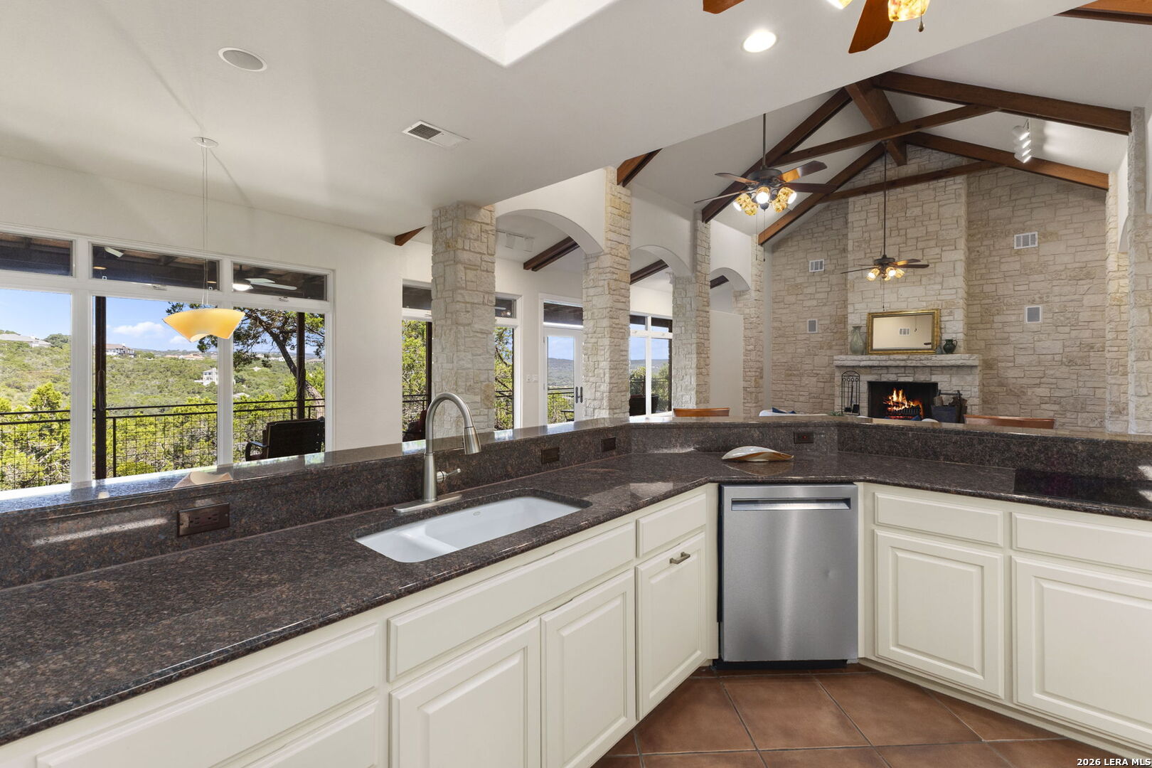 15529 Escarpment Ok Helotes TX 78023