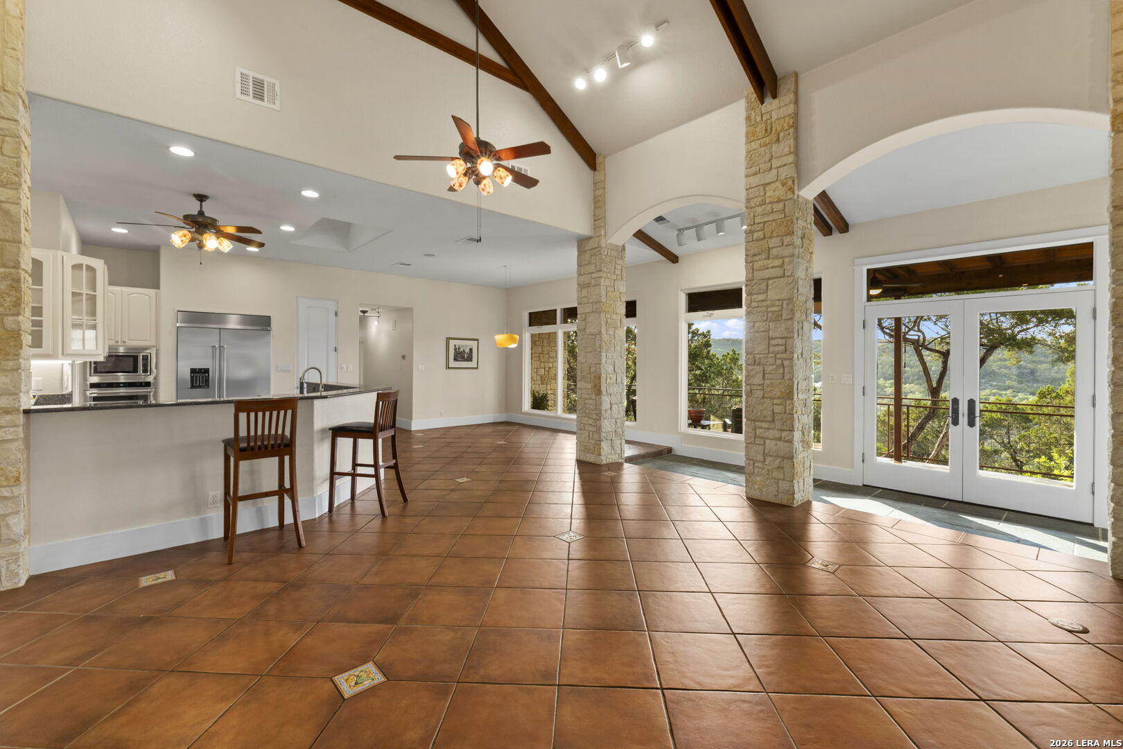 15529 Escarpment Ok Helotes TX 78023