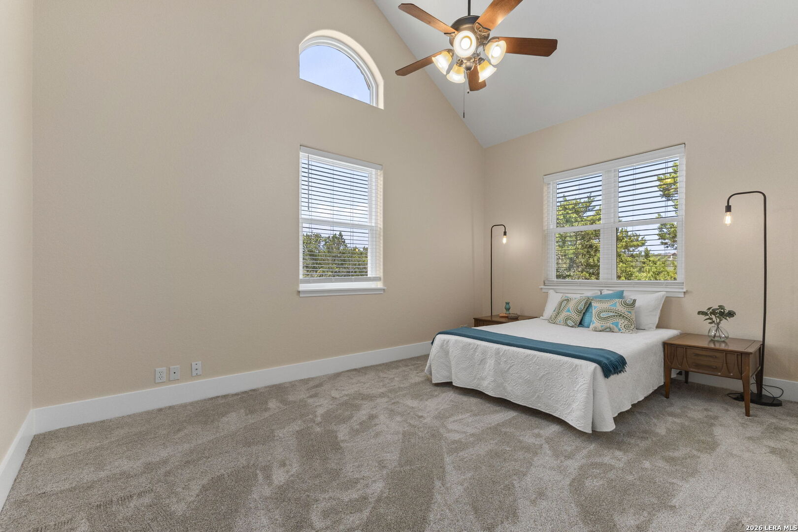 15529 Escarpment Ok Helotes TX 78023