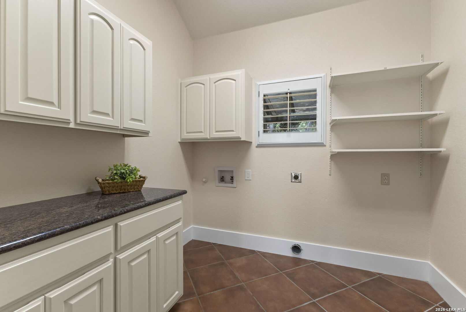 15529 Escarpment Ok Helotes TX 78023