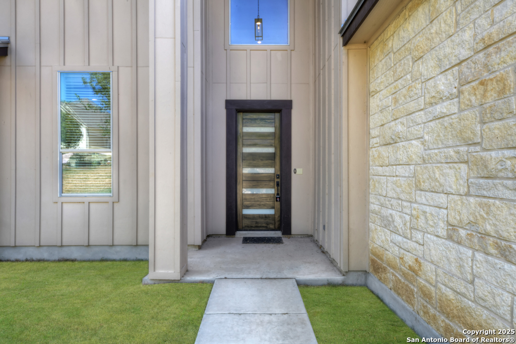 105 River Bluff Castroville TX 78009