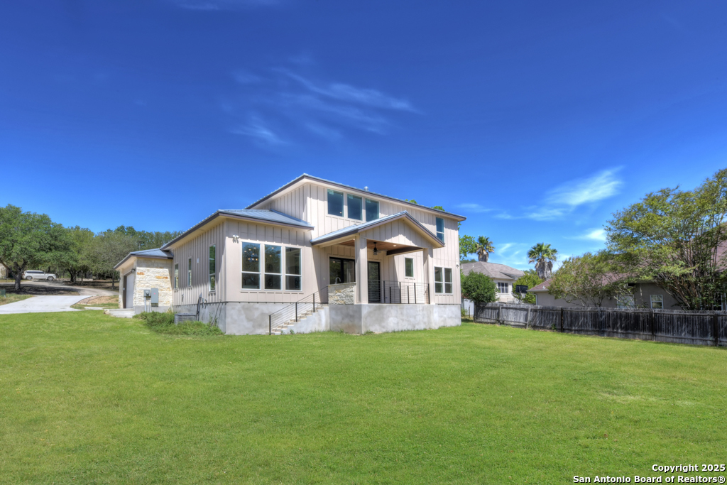105 River Bluff Castroville TX 78009