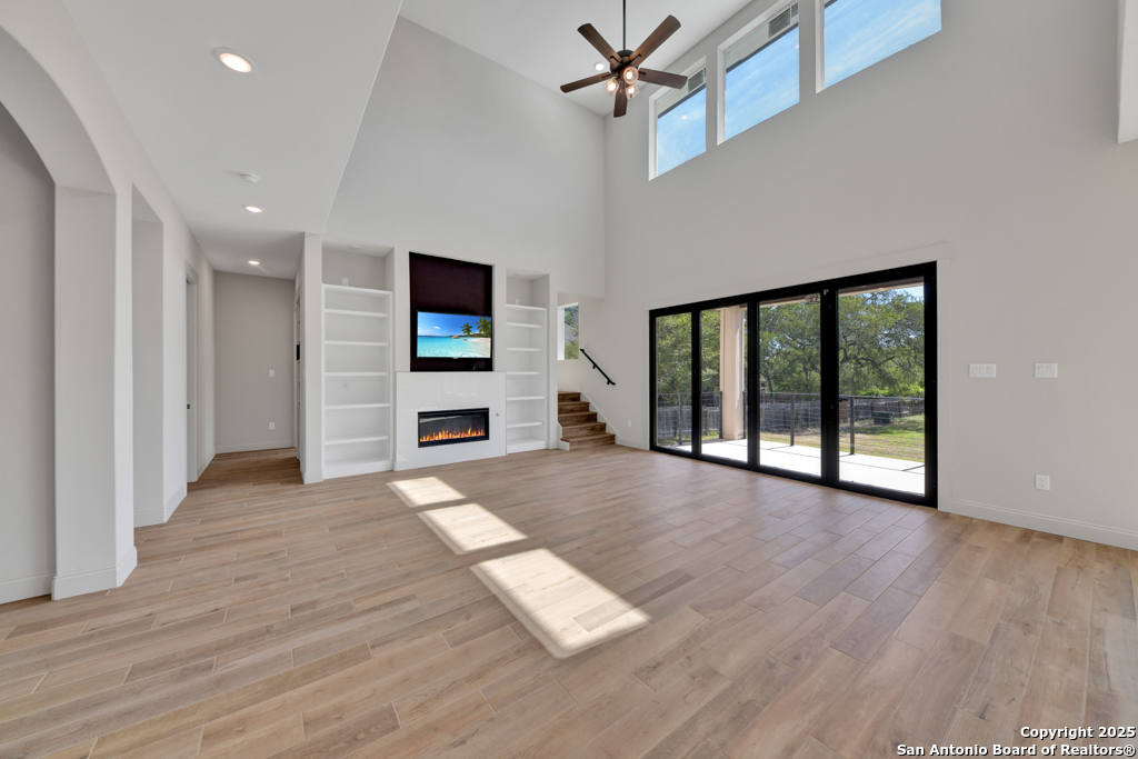 105 River Bluff Castroville TX 78009