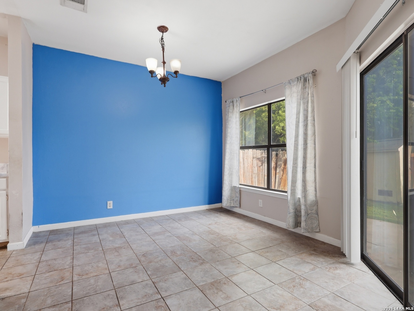 8082 Pioneer Trail Drive San Antonio TX 78244