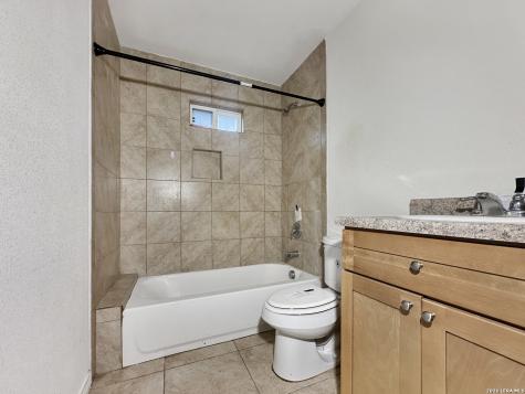 505 Indian Crossing Jourdanton TX 78026