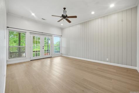 204 Tapatio Drive W Boerne TX 78006