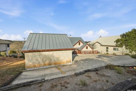 204 Tapatio Drive W Boerne TX 78006
