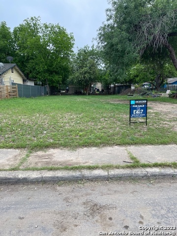 518 Sterling Street San Antonio TX 78220