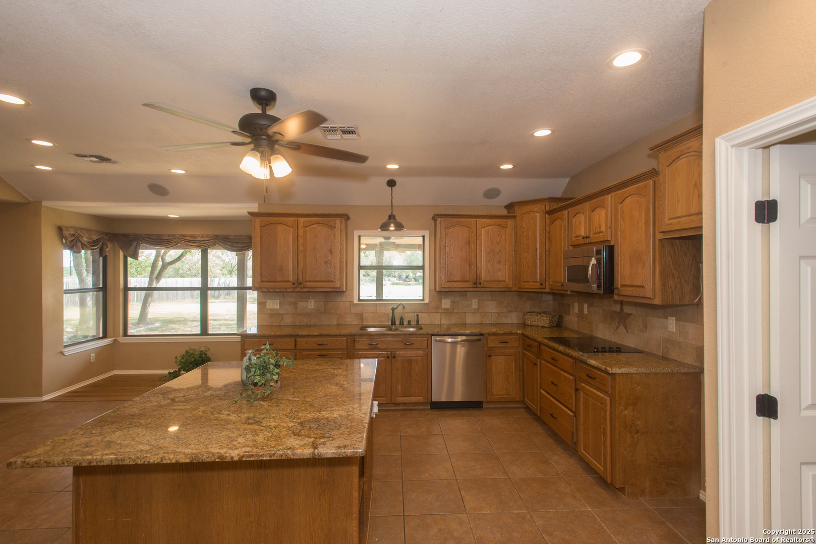 5370 Fm 1863 Bulverde TX 78163