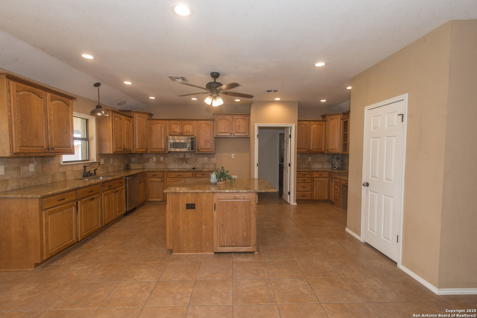 5370 Fm 1863 Bulverde TX 78163