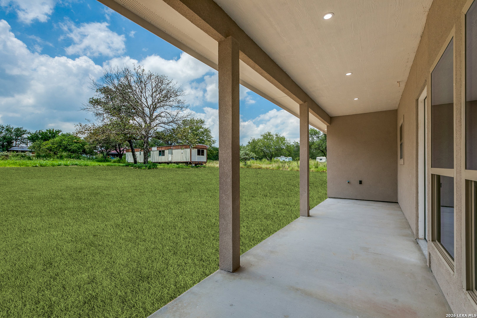 716 County Road 6847 Lytle TX 78052