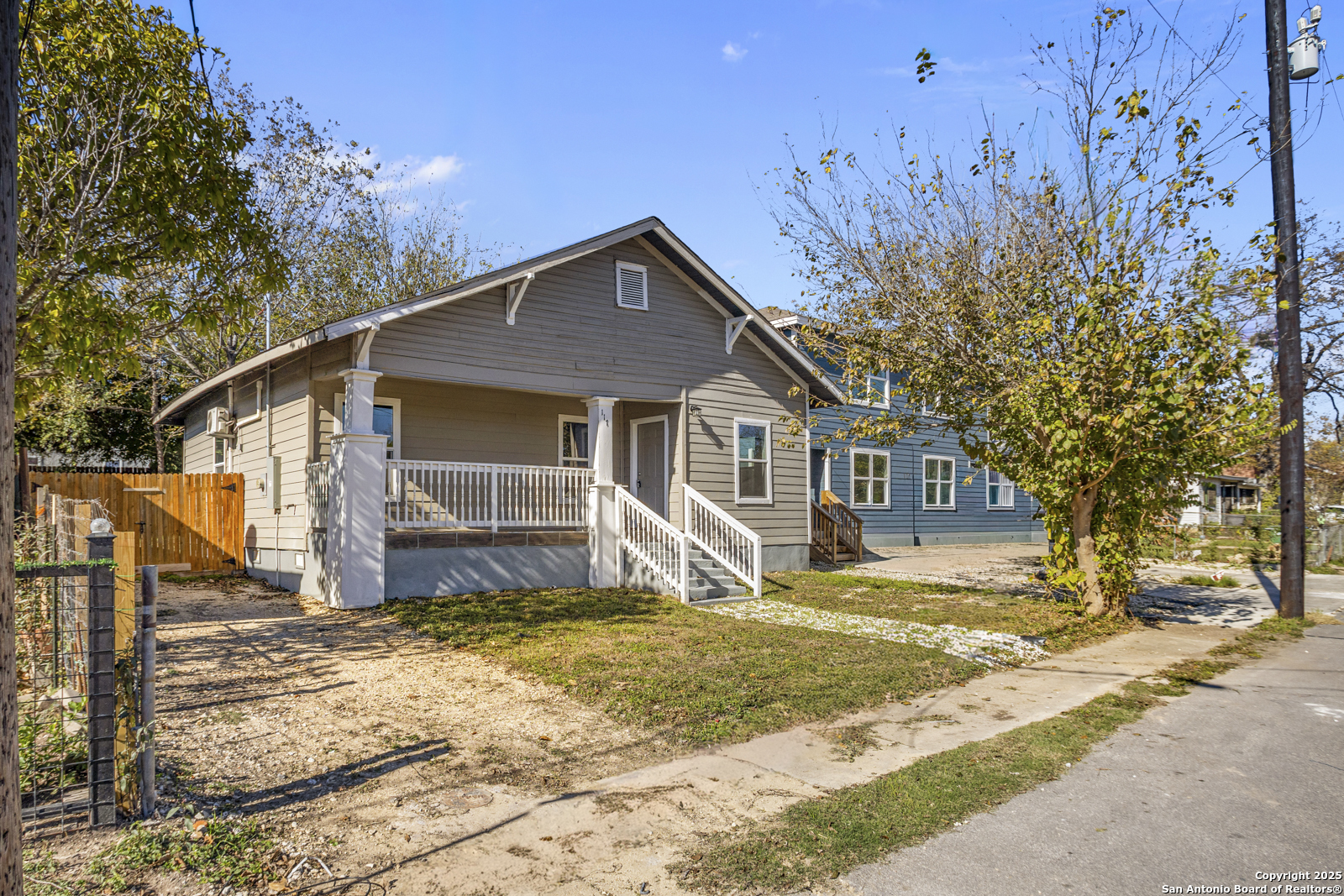 117 Magendie San Antonio TX 78210