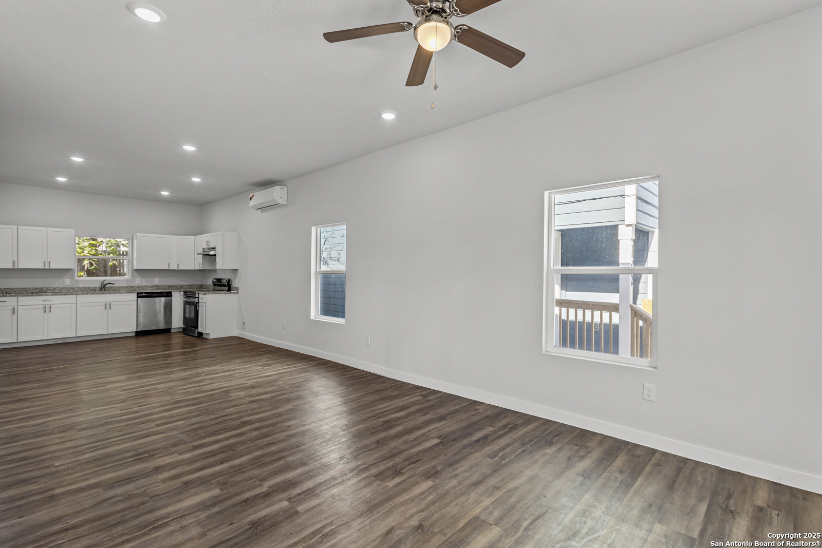 117 Magendie San Antonio TX 78210