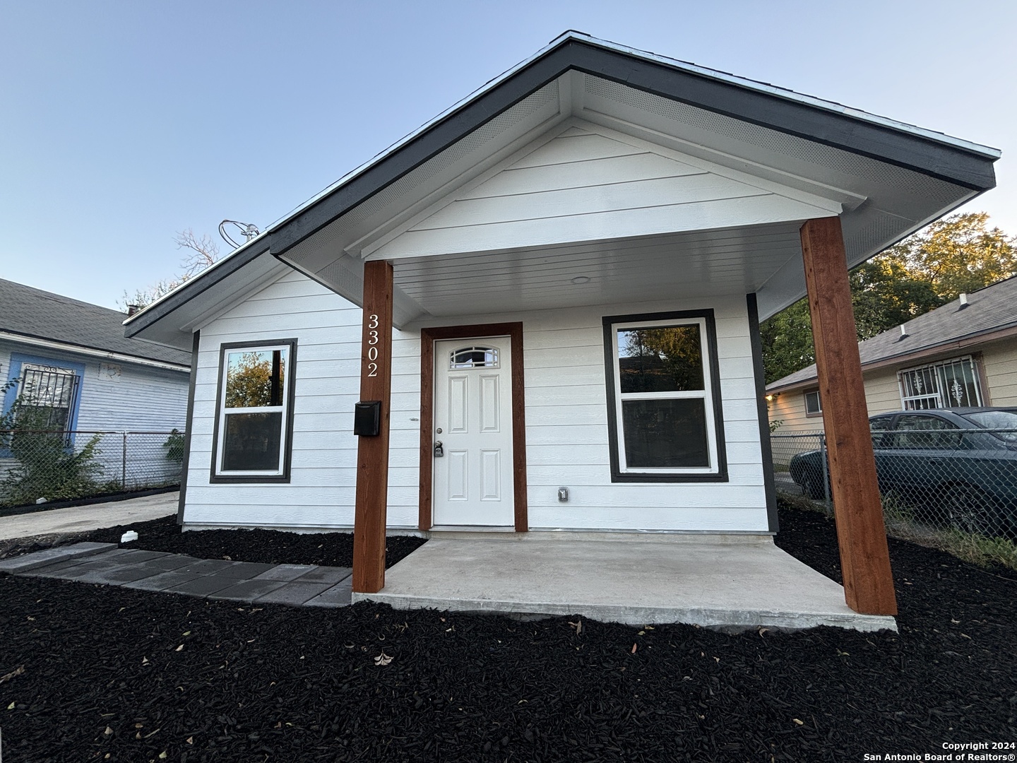 3302 W Martin Street San Antonio TX 78207