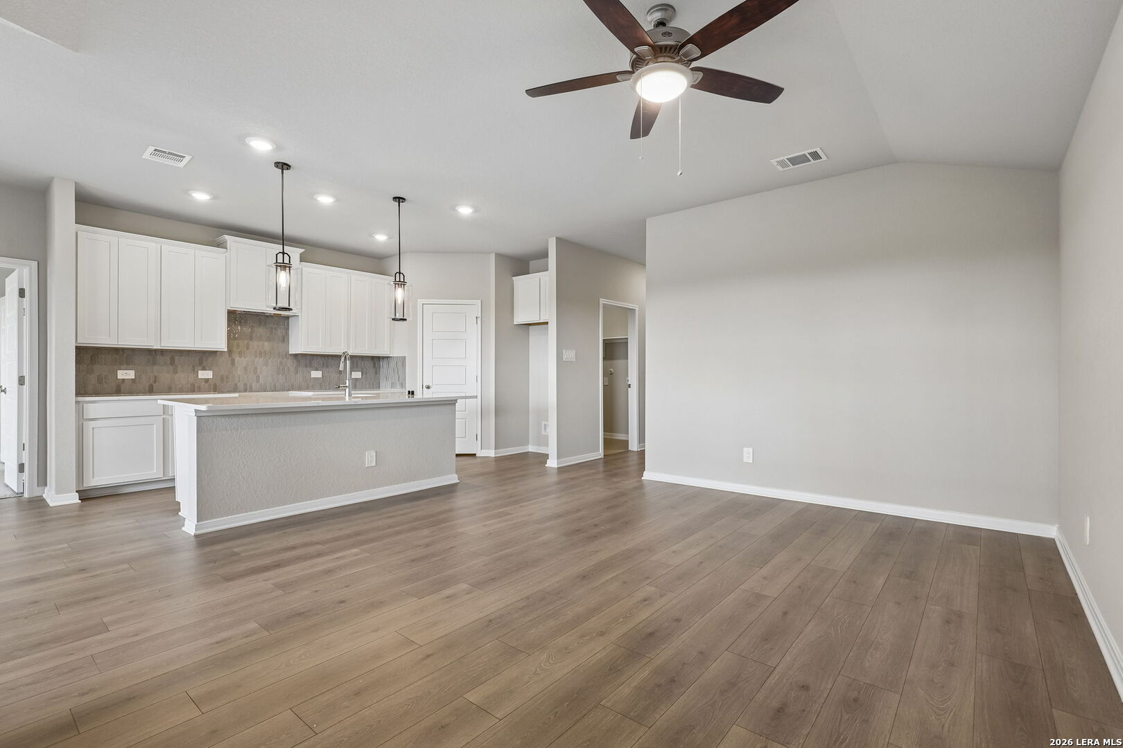 2810 Clemente Way Converse TX 78109
