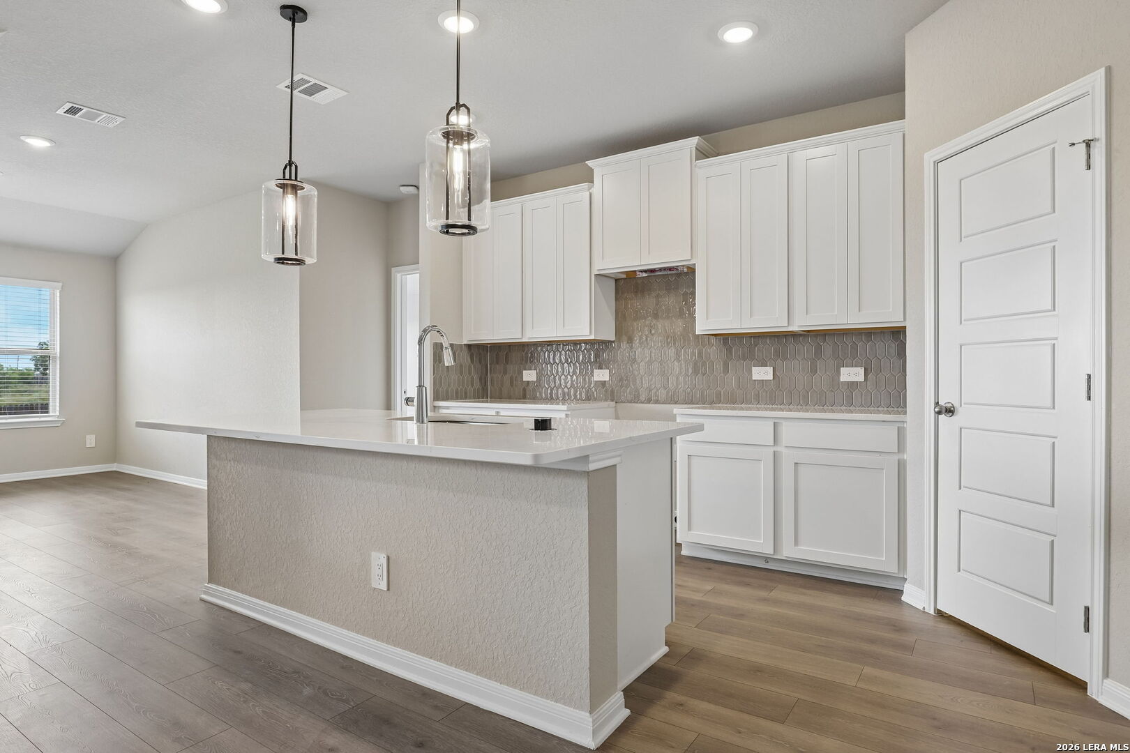 2810 Clemente Way Converse TX 78109