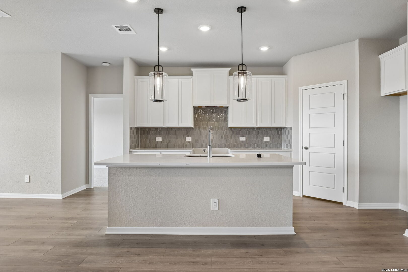 2810 Clemente Way Converse TX 78109
