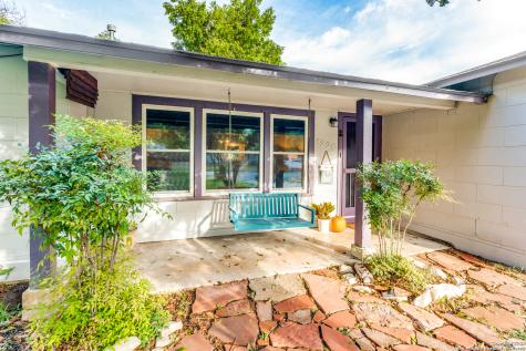 1220 Lee Street New Braunfels TX 78130