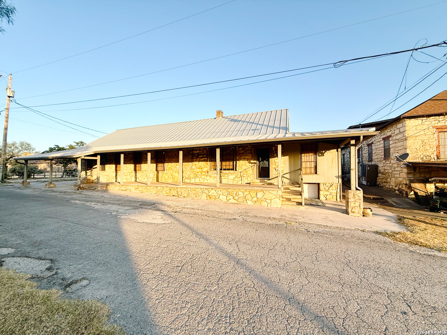 32 Baylor Brackettville TX 78832